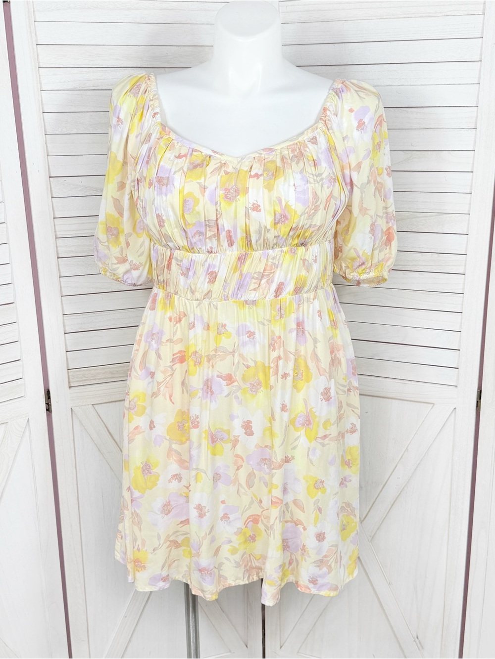 Gap Watercolor Floral‎ Ruched Puff Sleeve Babydoll Dress Large Cream Yellow